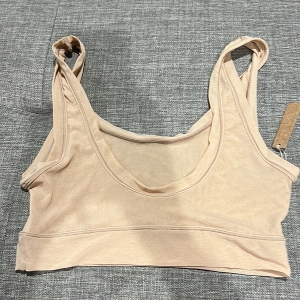 Skims Mesh Scoop Bralette - Picture 4 of 5